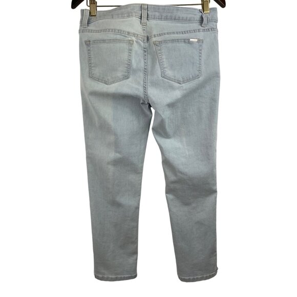 Jennifer Lopez Light Gray Capris - Picture 3 of 8